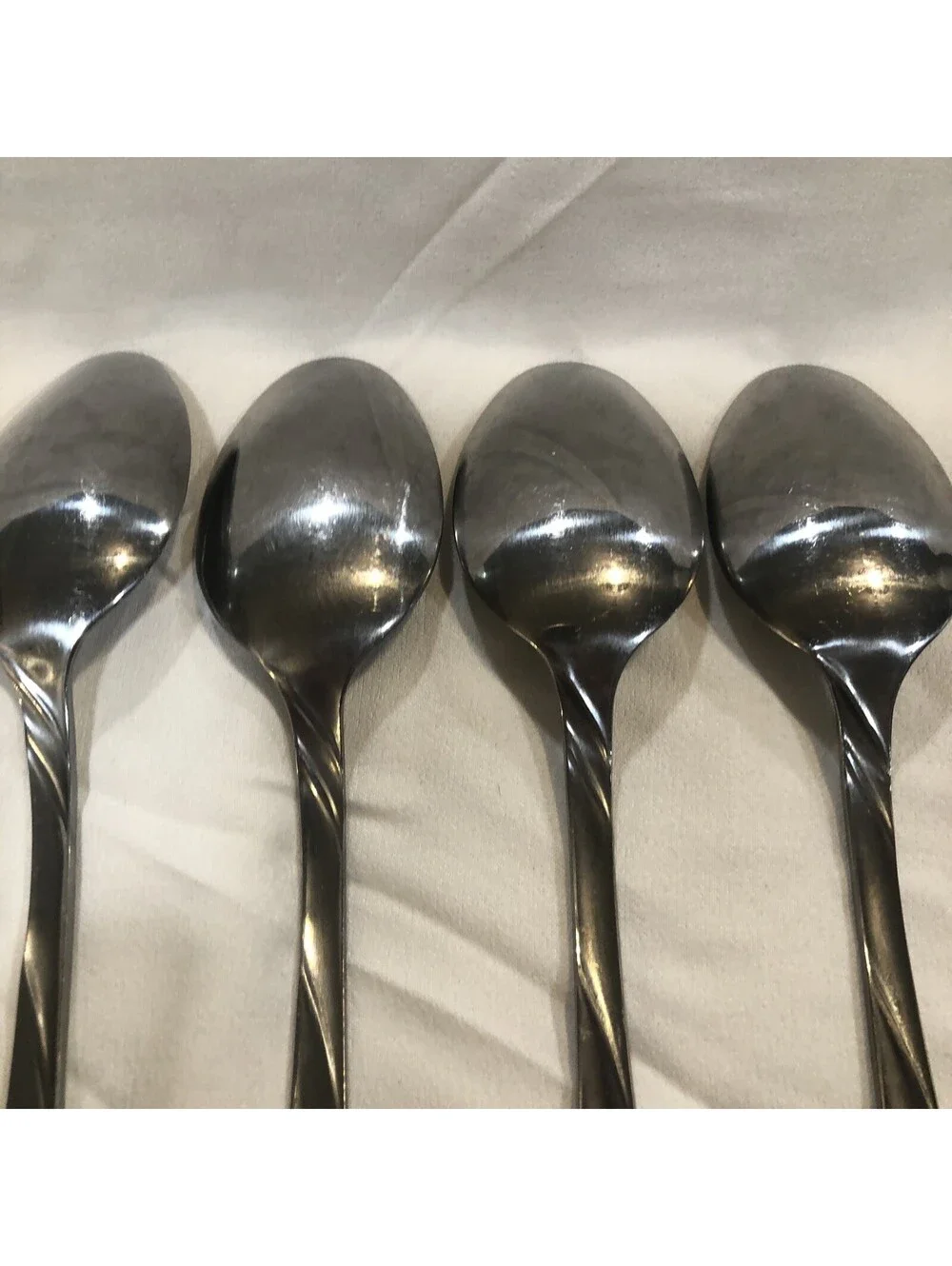 Jaclyn Smith Bella Frost Stainless Soup Spoons Lot of 4 Oval Place Replacement